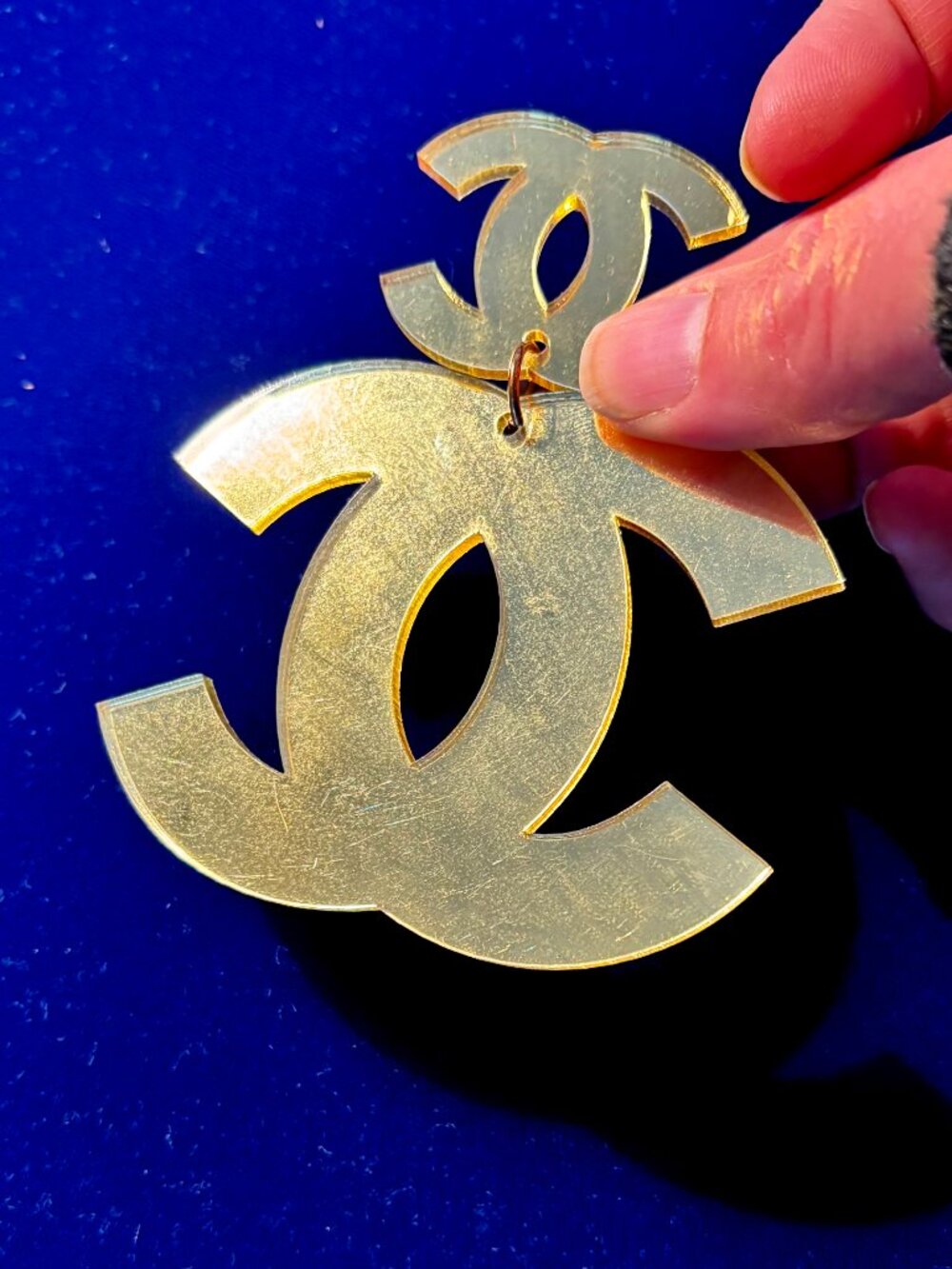 Oversized Gold Mirror Acrylic Statement CC Earrings - Picture 3 of 7